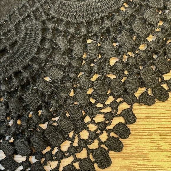 Free People XS Black Crochet Bell Sleeves Rose Gold Metallic Boho Top Buttons - Picture 14 of 15